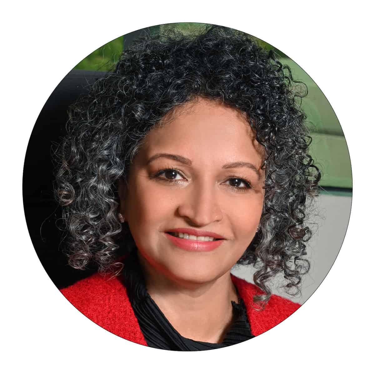 Renu Sharma Bio - AmCham Abu Dhabi
